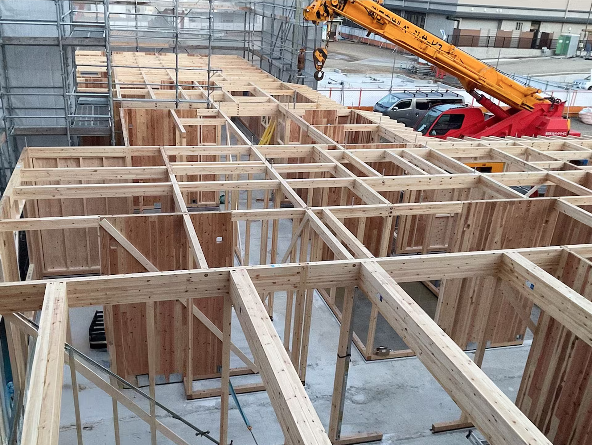 CLT建方長岡朔日